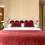 D'angleterre מלון ורסאי