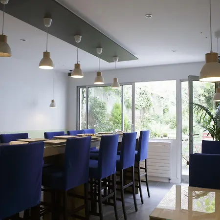 D'angleterre 2* Versailles