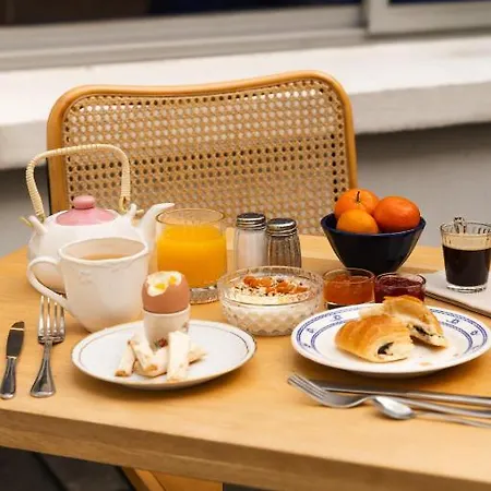 Hotel D'angleterre 3*