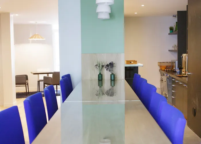 앙글르테르 호텔 베흑사이으