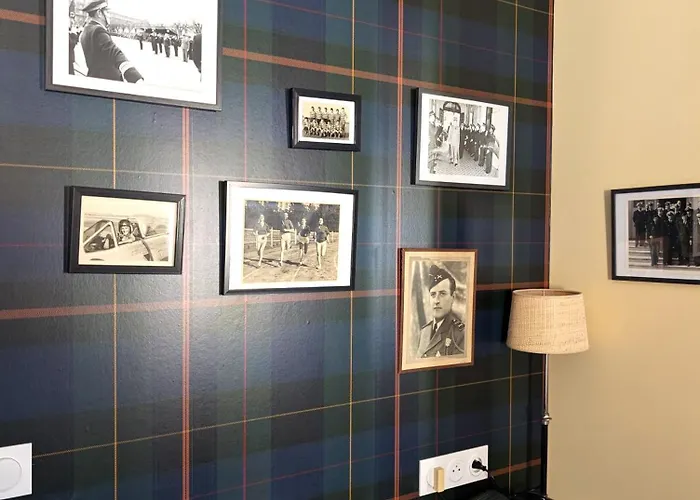 앙글르테르 호텔 2*